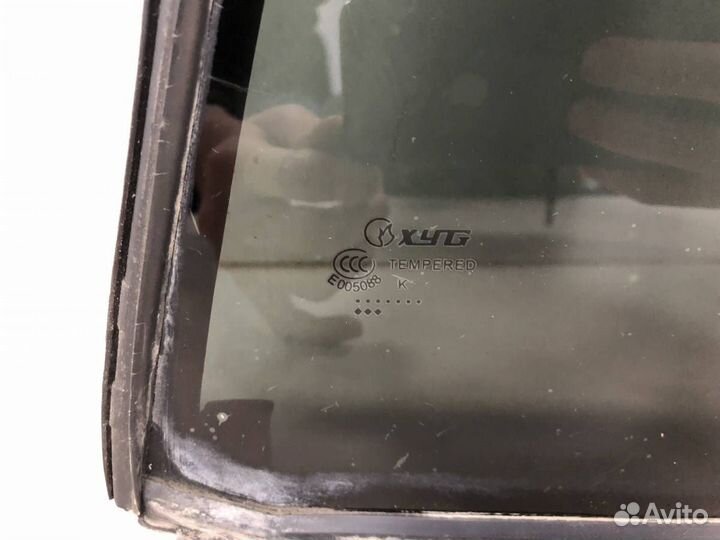 Стекло двери задней правой форточка Chery Tiggo T1