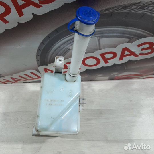 Бачок стеклоомывателя Chevrolet Aveo Т 250 2010