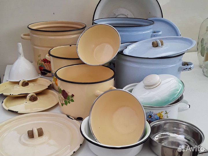 Набор эмалированных кастрюль, бу