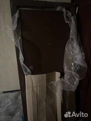 Железная дверь