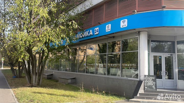 Шиномонтажник