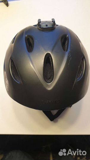 Горнолыжный шлем