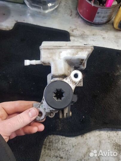 Главный тормозной цилиндр шкода Октавия а7