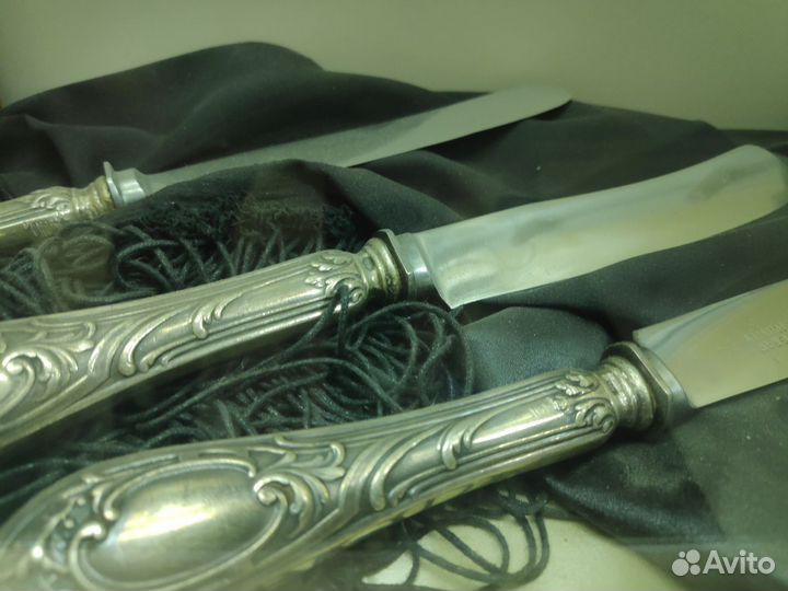 Серебряные столовые ножи