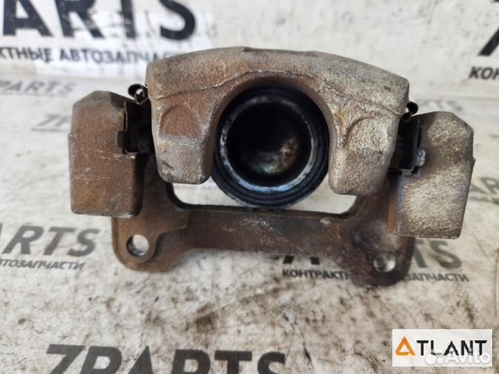 Суппорт передний левый suzuki KEI