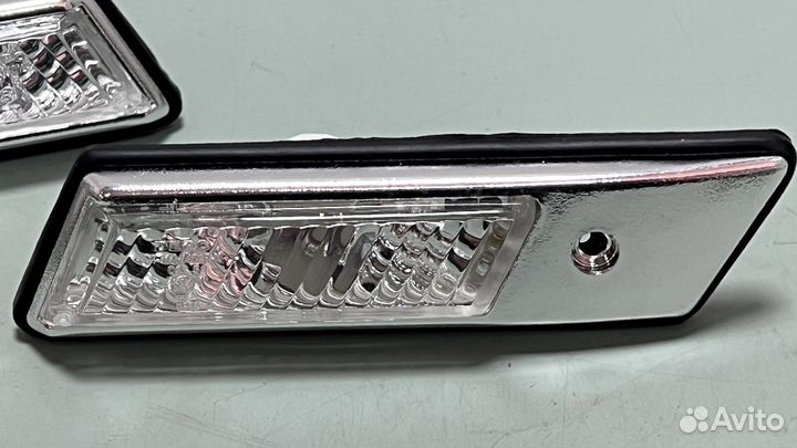 Повторитель в крыло BMW E36/E34