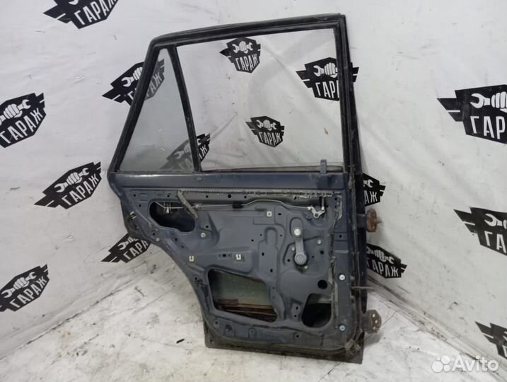 Дверь задняя левая Mazda 323