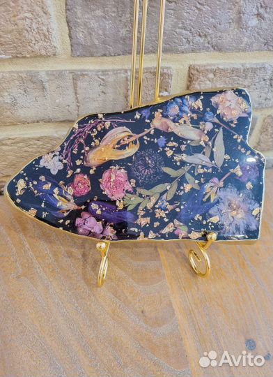 Осколок из эпоксидной смолы и сухоцветов