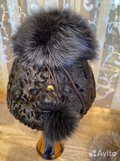 Шапка женская из каракуля с опушкой 56-58 р