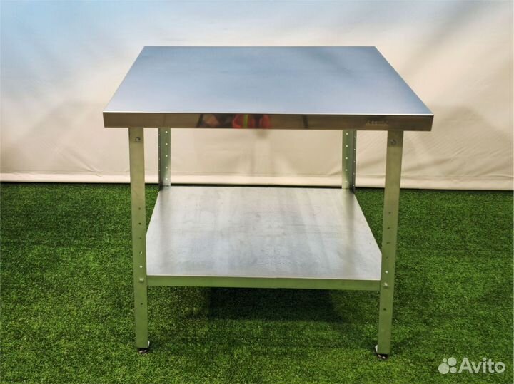 Стол разделочный из нержавейки (1000х800х850)