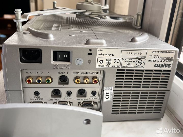 Проектор sanyo plc-xp21e