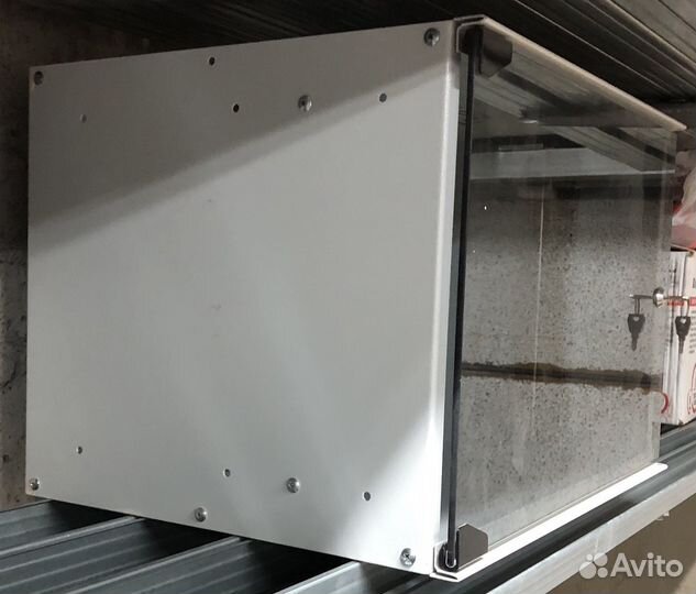 Коммуникационный (серверный) шкаф