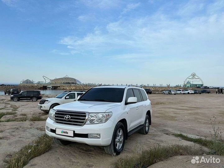 Toyota Land Cruiser 4.7 AT, 2011, 303 000 км