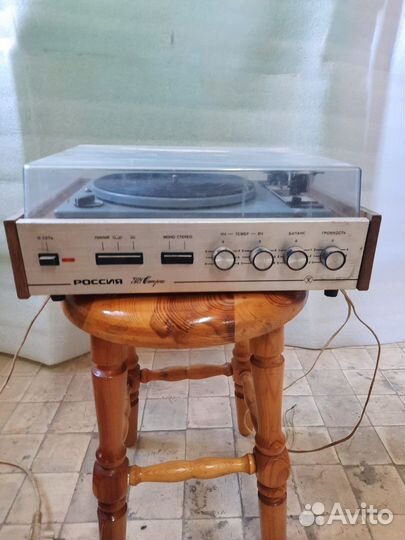 Проигрыватель винила