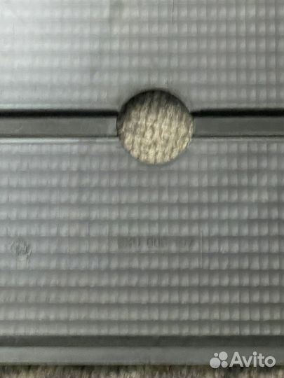 Бленда hella black