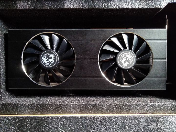 Asus Radeon RX 5700 XT 8 гб