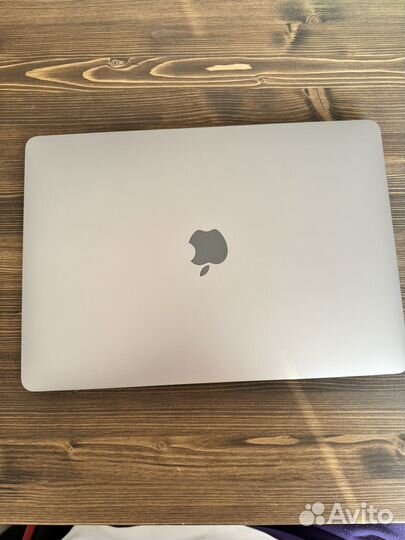 Macbook pro 13 2019 touch bar