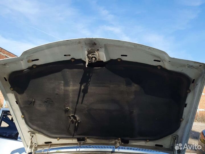 Капот Волга 3110