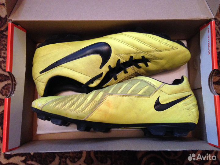 Бутсы Nike Total 90