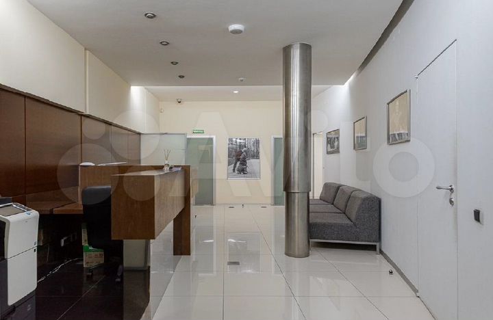 Продажа представительского особняка класс А 562 м²