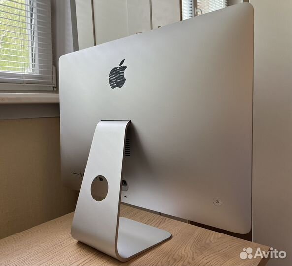 Apple iMac 21,5