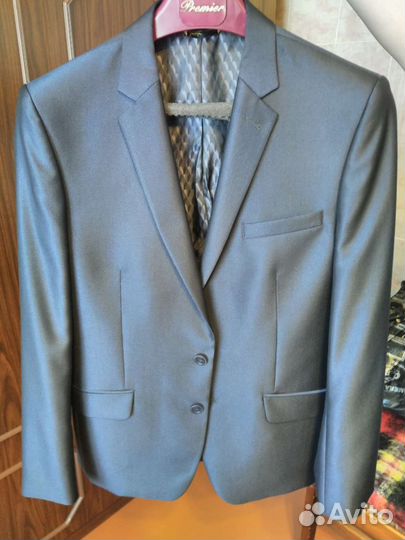 Костюм мужской