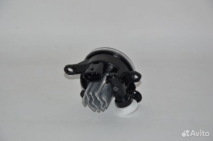 Фонарь противотуманный левый volvo, для хс40