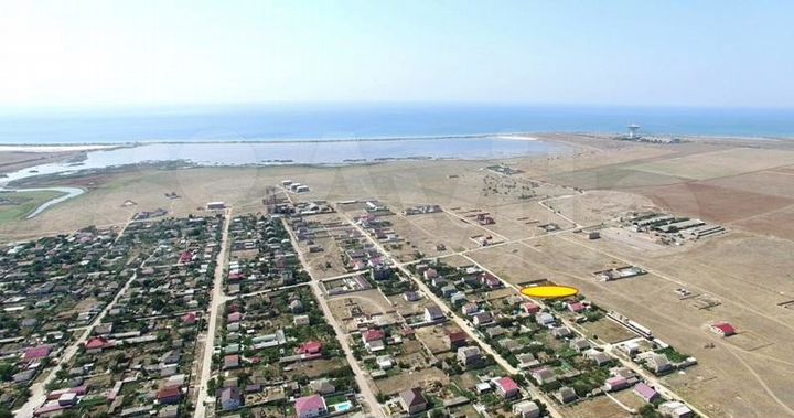 Евпатория ижс. Село молочное Крым. Крым Сакский район поселок молочное. Евпатория Крым молочное. Село молочное Евпатория.