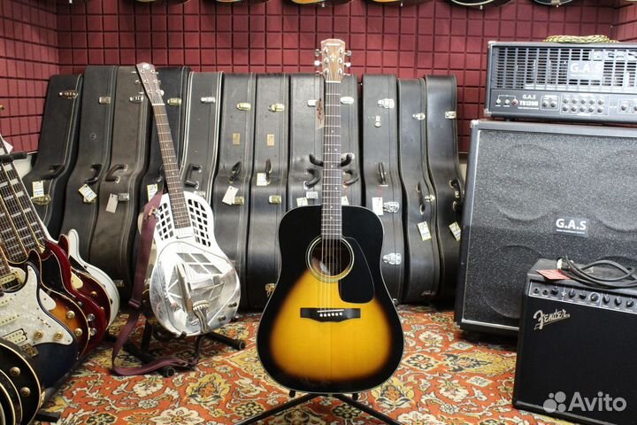 Morris M-35, гитара