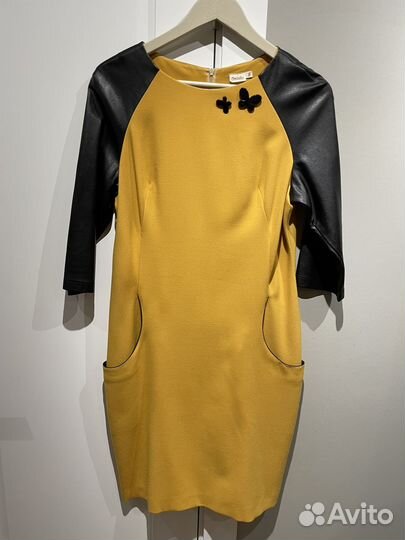 Платье горчичное 48