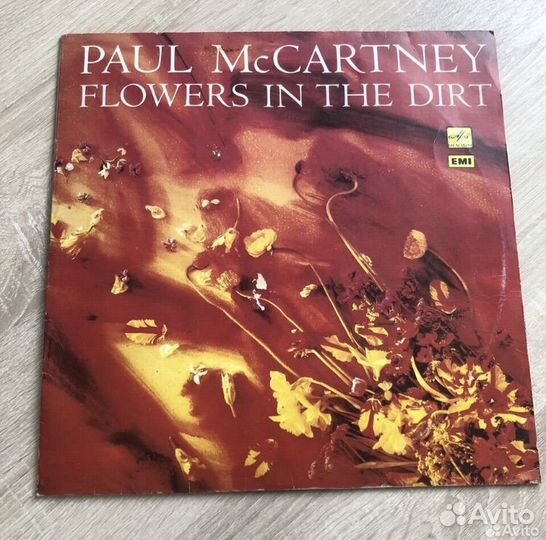 Пластинка Paul McCartney - Flowers in the dirt