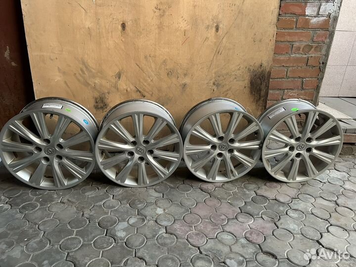 Литые диски r17 5x114 3 toyota