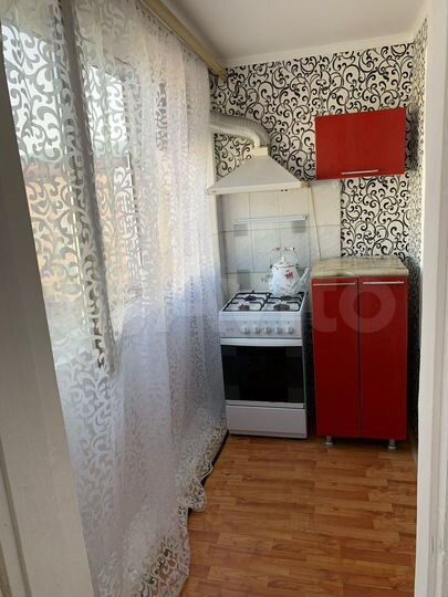 2-к. квартира, 54 м², 5/5 эт.