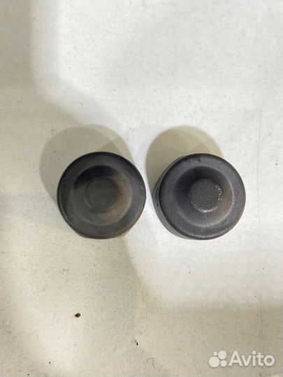 Заглушка Bmw X5 E53 N62B44 2005