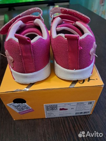 Кроссовки для девочки 25 размер