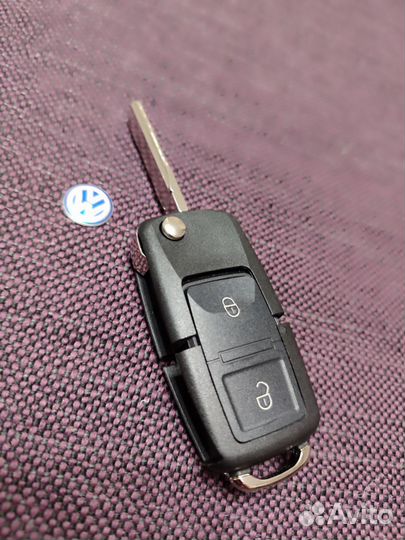 Ключ зажигания Фольксваген Volkswagen две кнопки