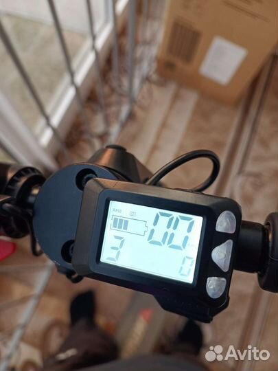 Электросамокат Artwey