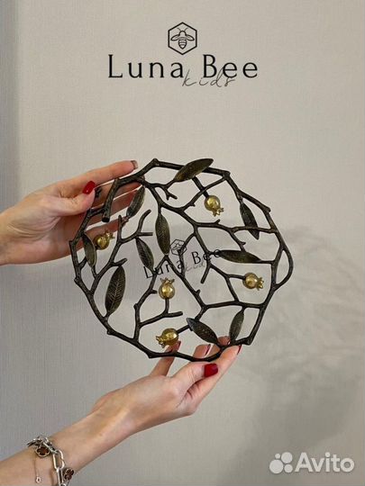 Подставка под горячее Michael Aram