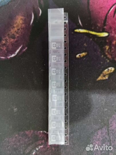 8шт Танталовый конденсатор 330uf 2.5v