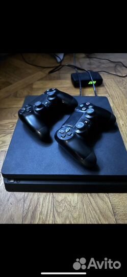 Sony PS4 slim 1tb