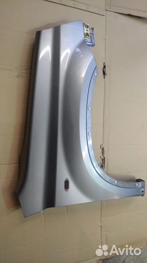 Крылья передние Nissan X-Trail T31