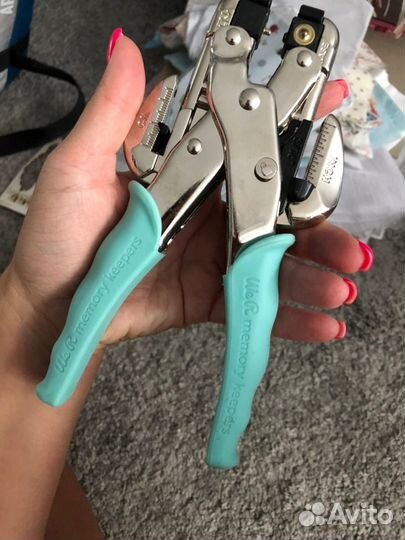 Установщик люверсов We R Memory Keepers