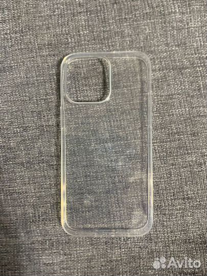Чехол на iPhone 13 про