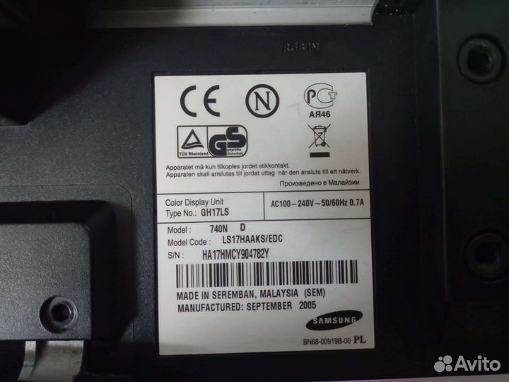 Монитор Samsung