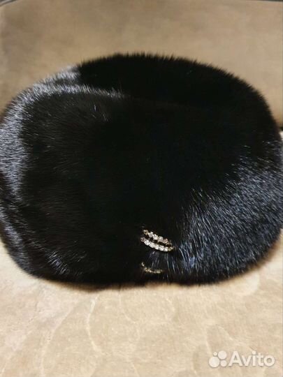 Берет женский норковый