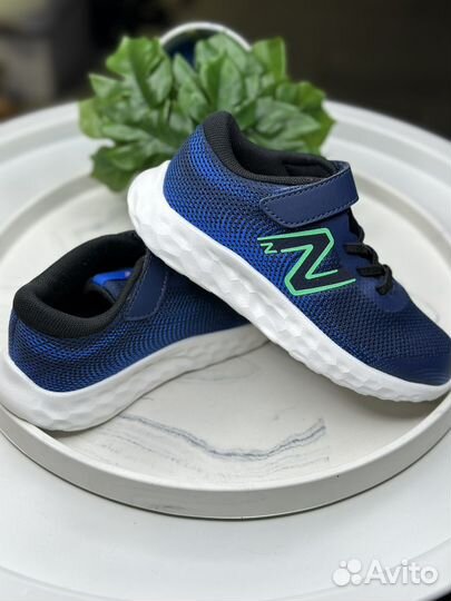 Кроссовки детские new balance оригинал США 27р