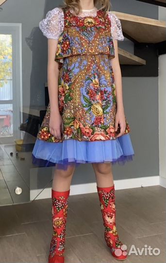 Костюм сценический, для вокальных или театральных