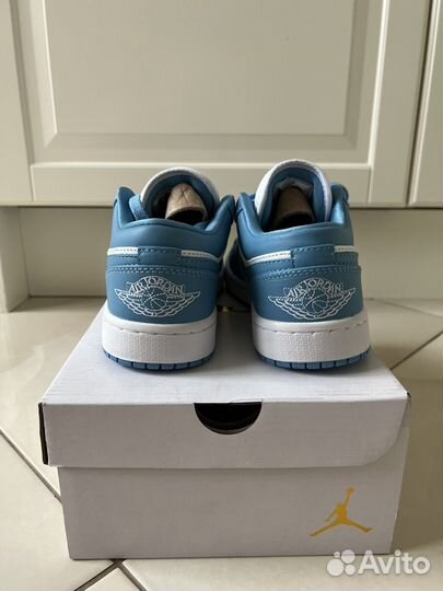 Кроссовки Nike Air Jordan 1 Low University Blue