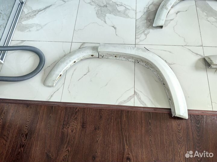 Фендера расширение Toyota Land Cruiser 100