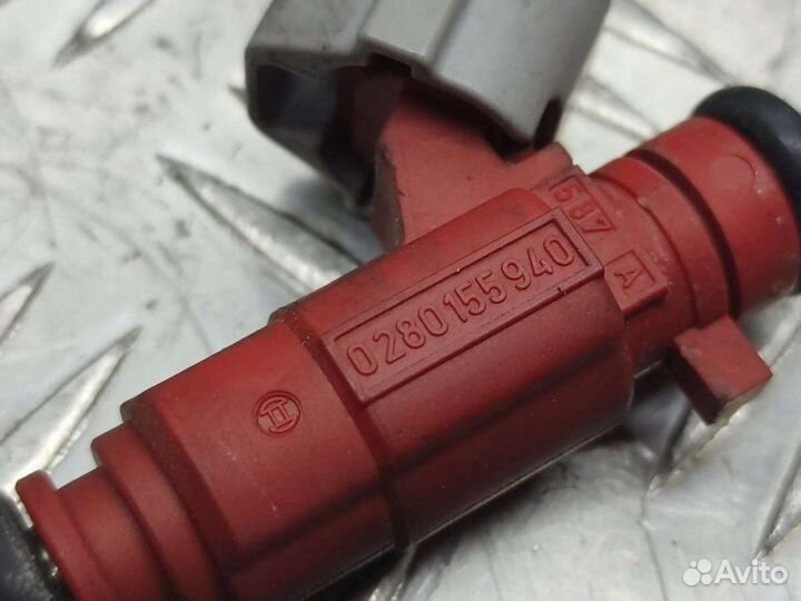 Форсунка Nissan Almera N16 1.5 2005